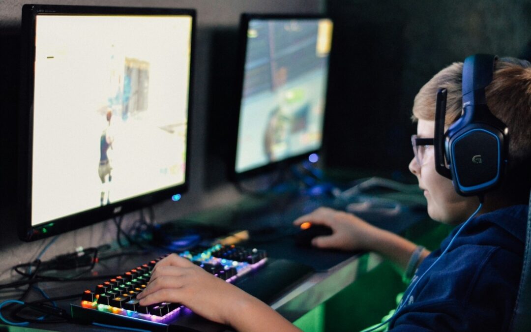 Why Online Gaming is Dangerous for Younger Children